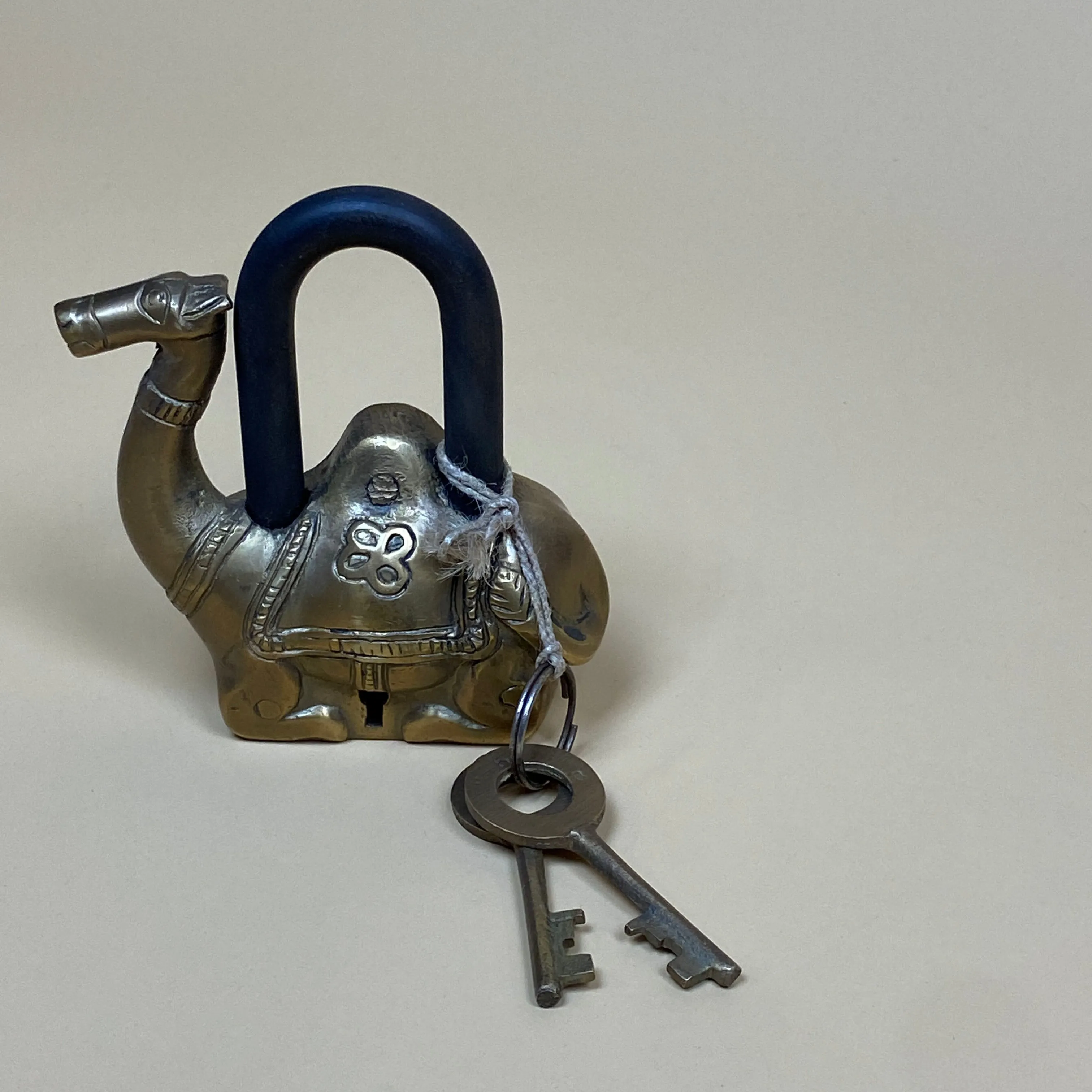 Camel Lock Antique Finish