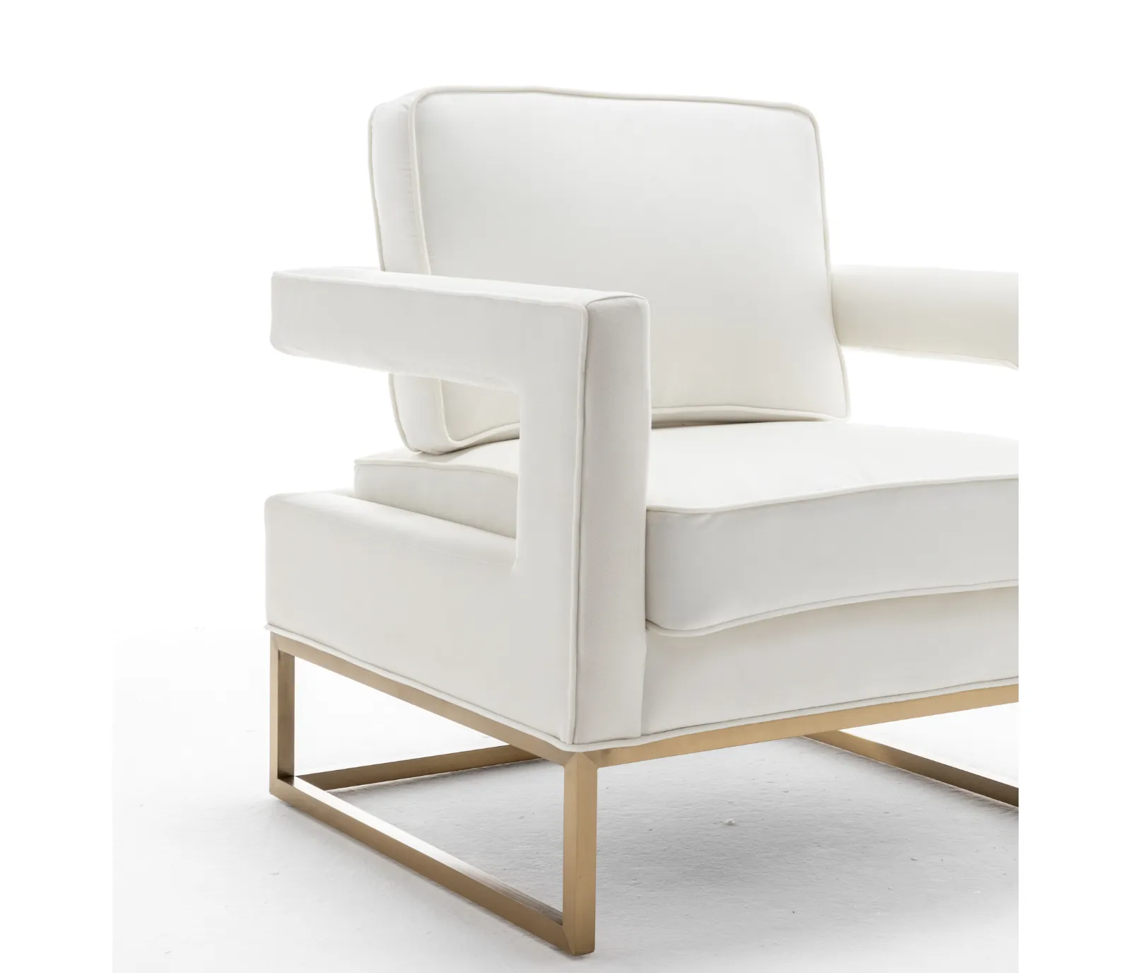 Capo Accent Chair - Cream Velvet Fabric