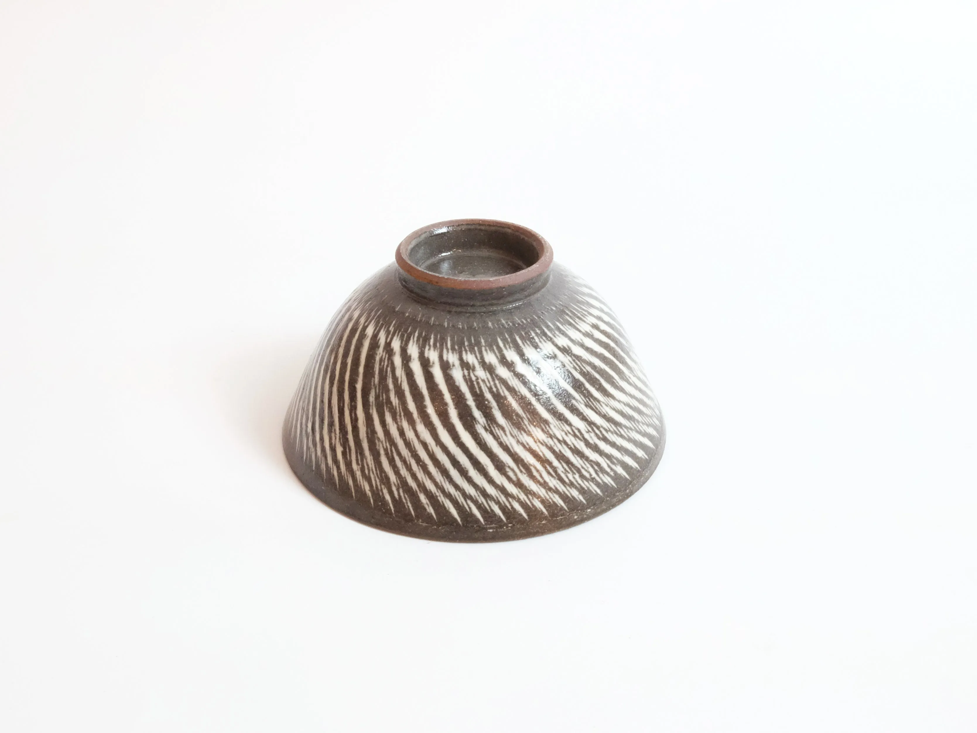 Kasama Chisel Patterned Rice Bowl by Hiroshi Otsu