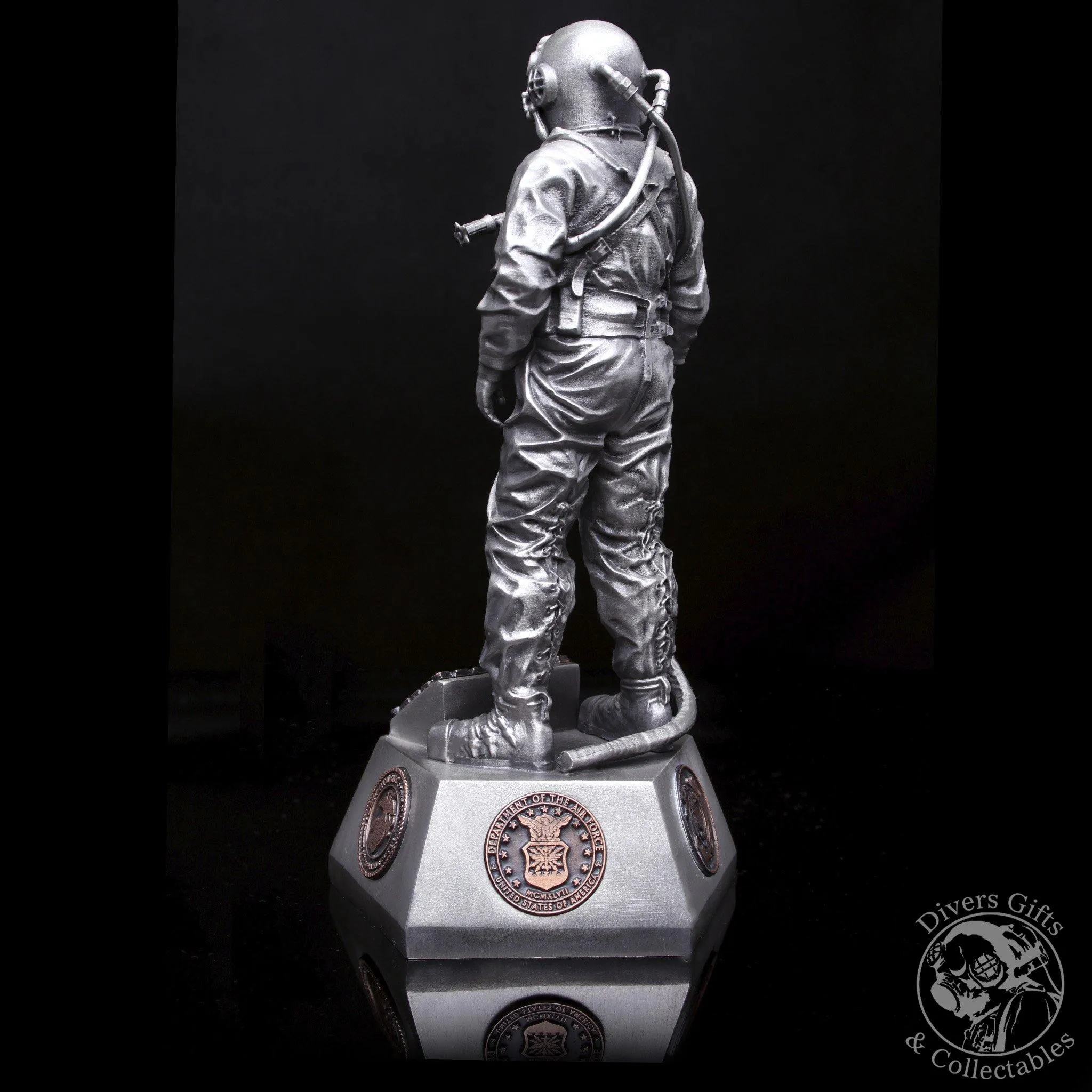 MkV Monument Pewter Statuette